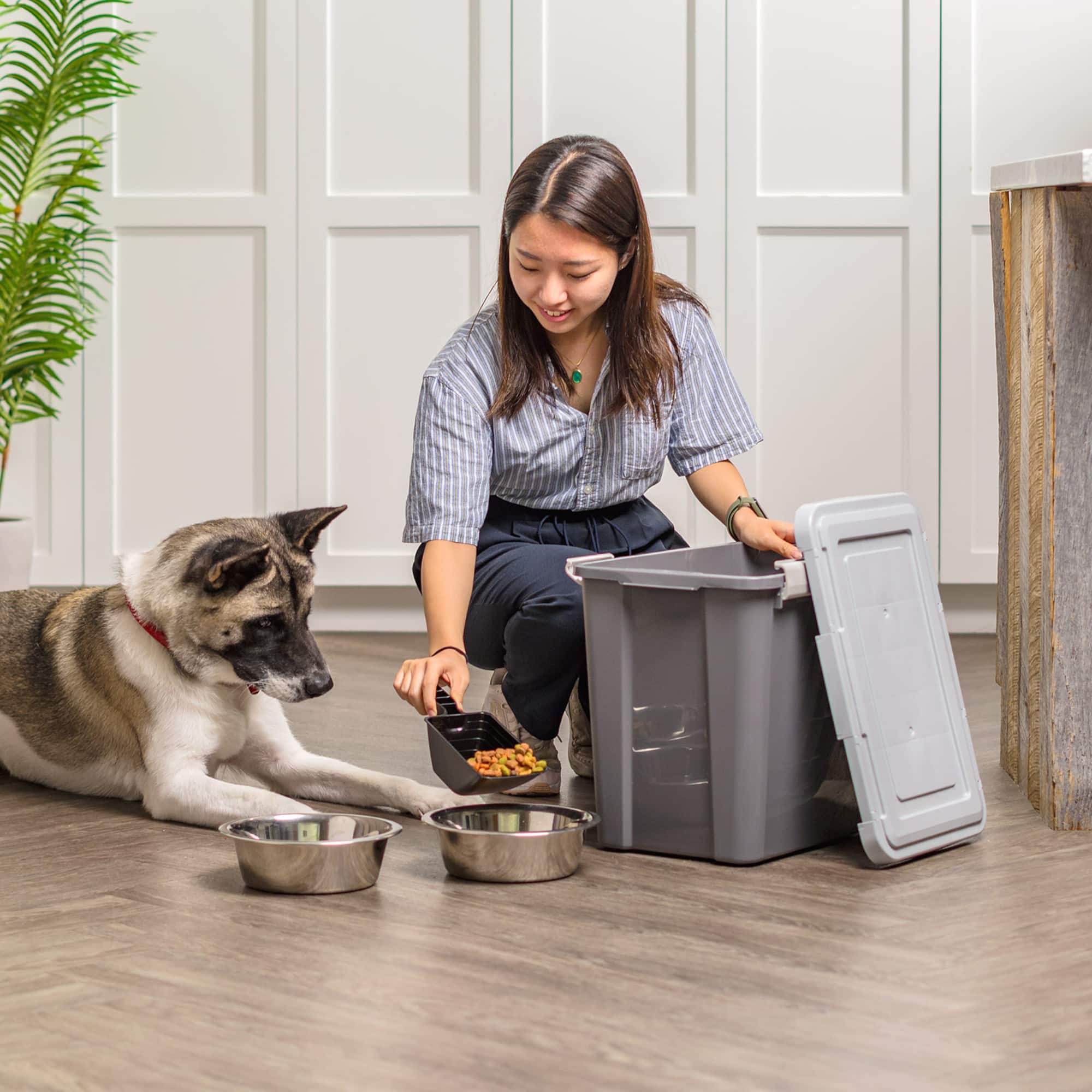 Iris® 30 lbs. Airtight Pet Food Container with Scoop, Gray